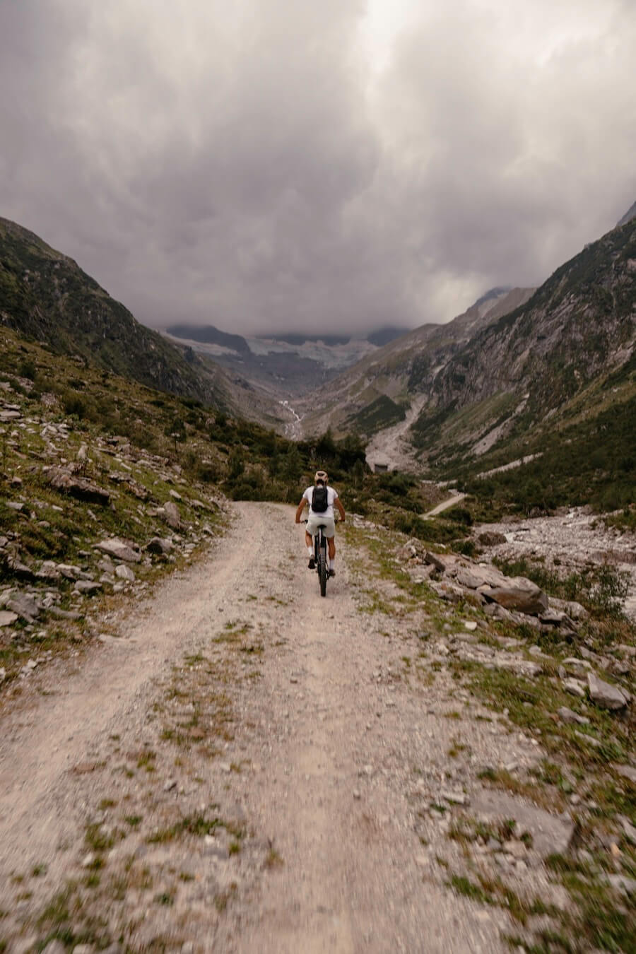 2024-Zillertal-Greizer-Hütte-Abenteuermomente-17 Blick in Talschluss