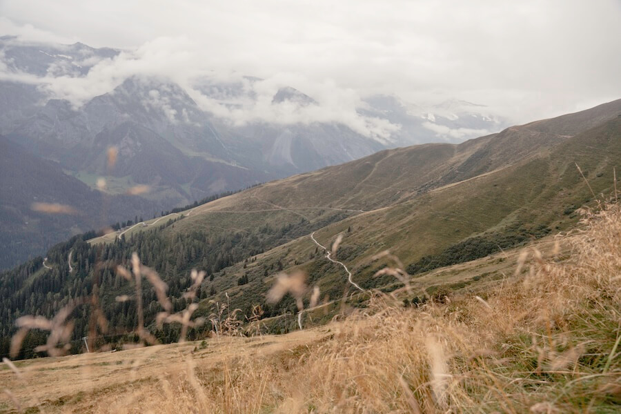 2024-Zillertal-Grübelspitze-5 Blick von der Eggalm zum Hintertuxer Gletscher
