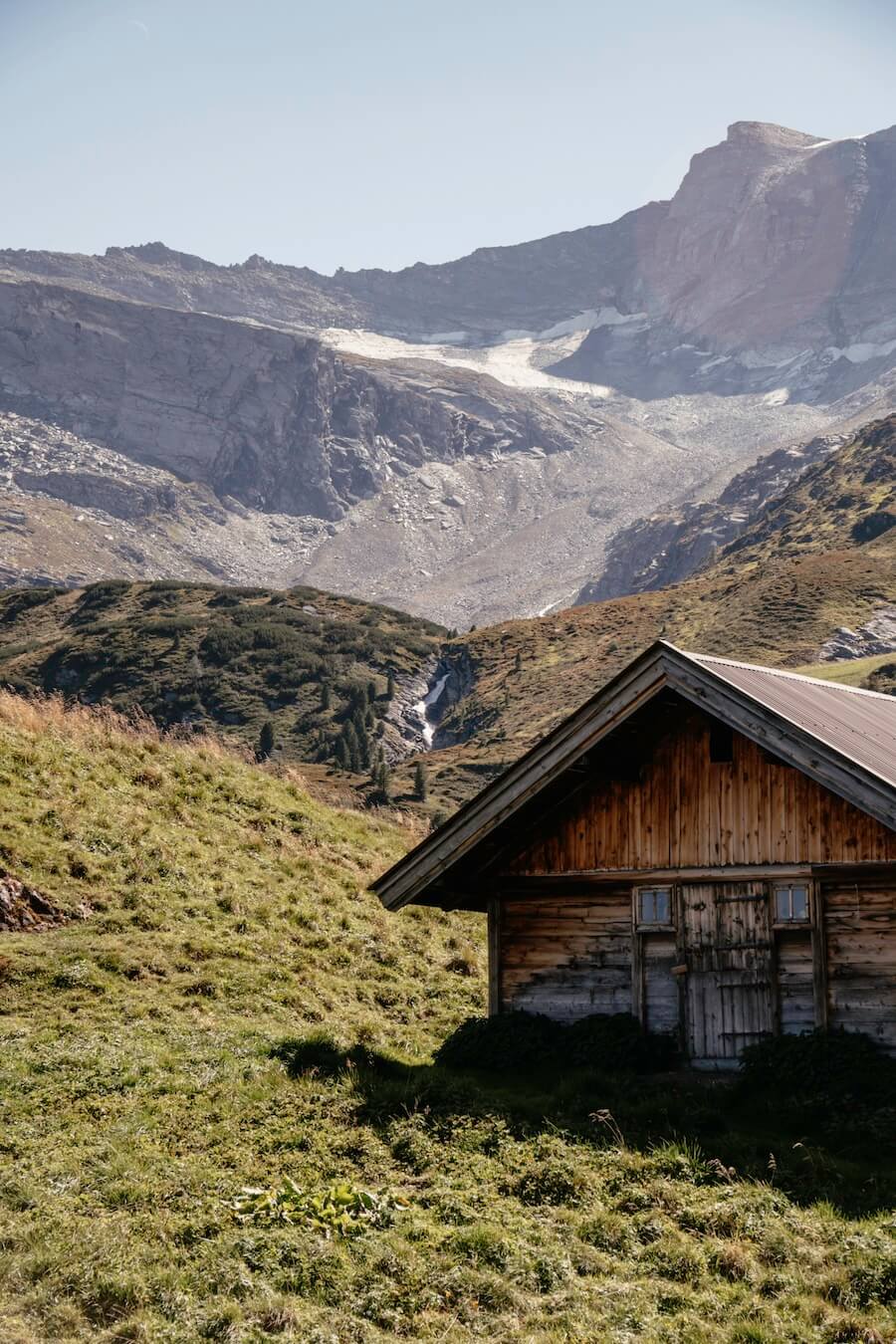 2024-Zillertal-Hintertux-Wasserfall Blick Richtung Gletscher vom Wasserfallsteig